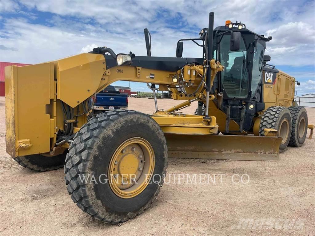 CAT 160M3 AWD 平地机/推土机