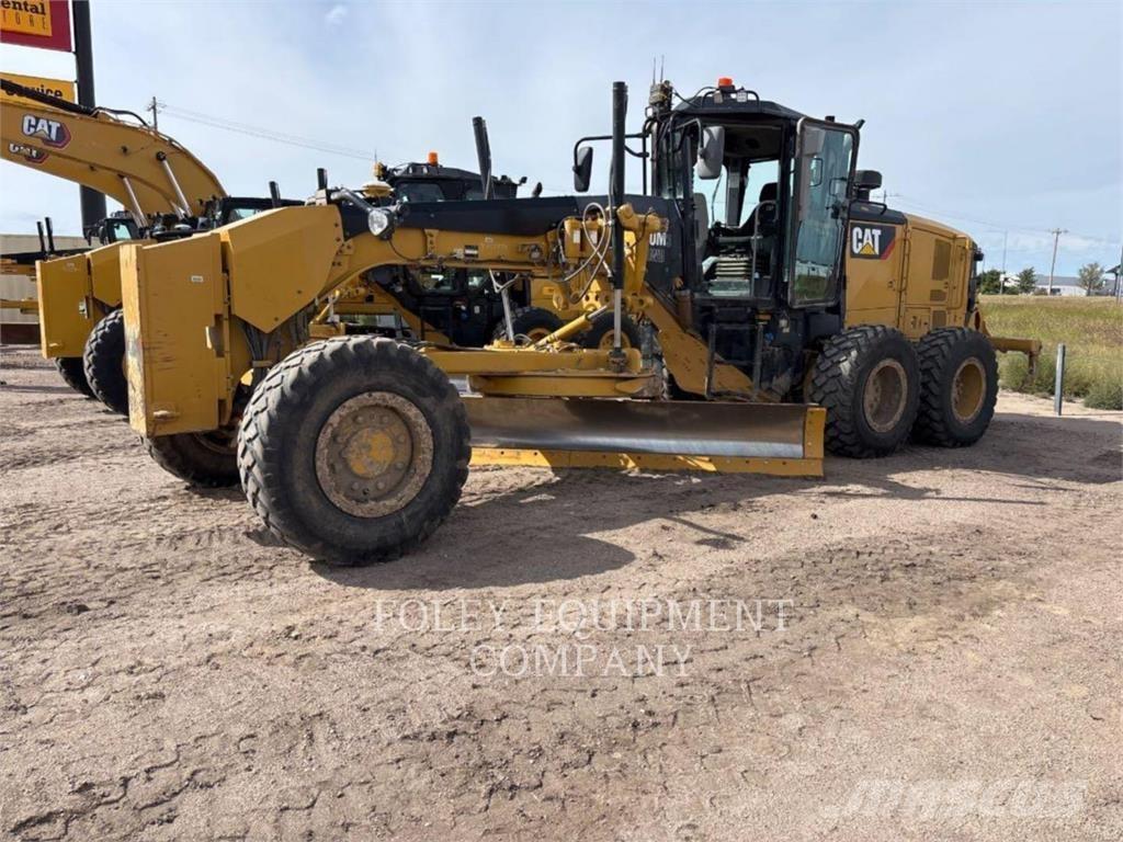 CAT 160M3AWI 平地机/推土机