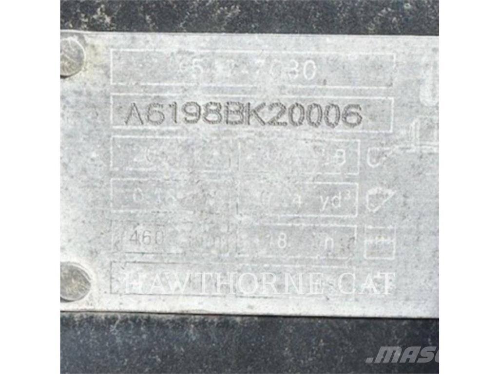 CAT 18 310 BUCKET 挖斗