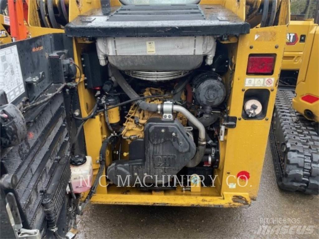 CAT 226D H1CN 滑移装载机