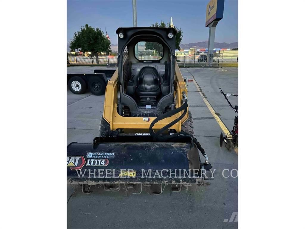 CAT 226D3 C1H2 滑移装载机