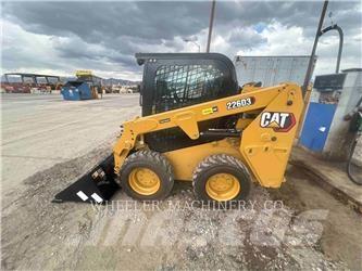 CAT 226D3 C3H2 滑移装载机