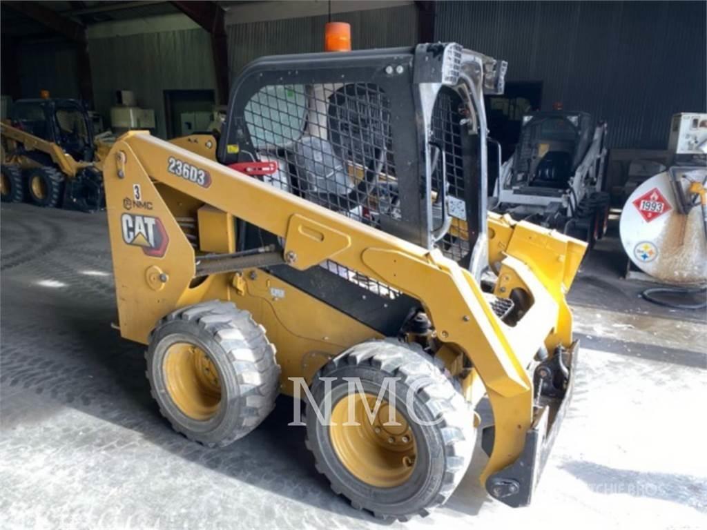 CAT 236D 滑移装载机