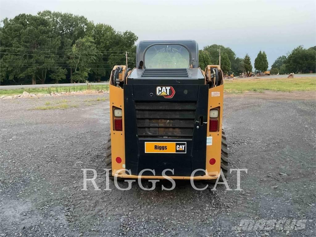 CAT 236D 滑移装载机