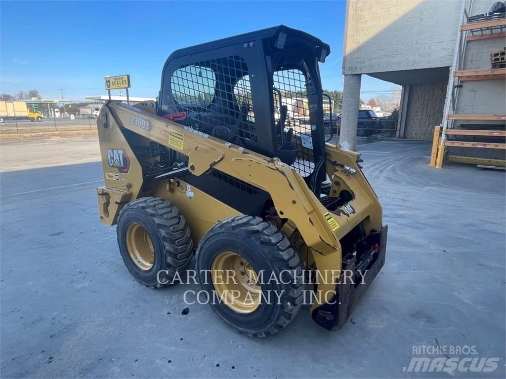CAT 236D3 滑移装载机