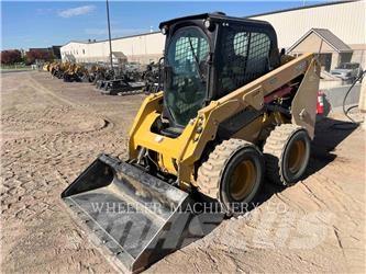 CAT 236D3 C3H2 滑移装载机