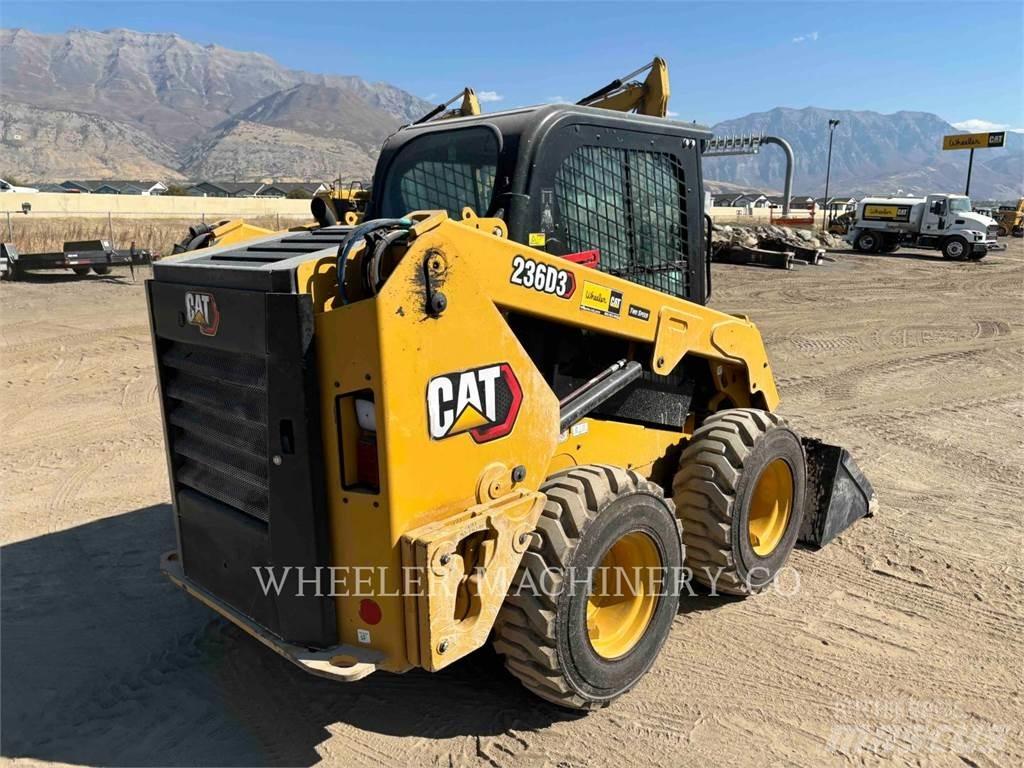 CAT 236D3 C3H2 滑移装载机