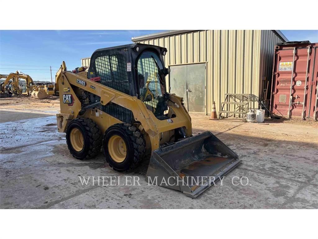 CAT 236D3 C3H2 滑移装载机