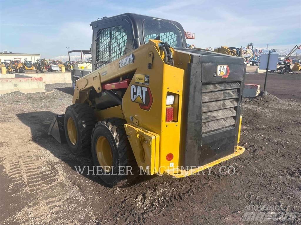 CAT 236D3 C3H2 滑移装载机