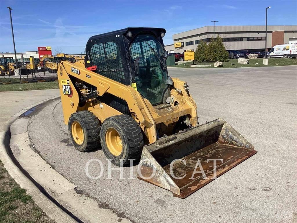 CAT 236D3 C3H2 滑移装载机