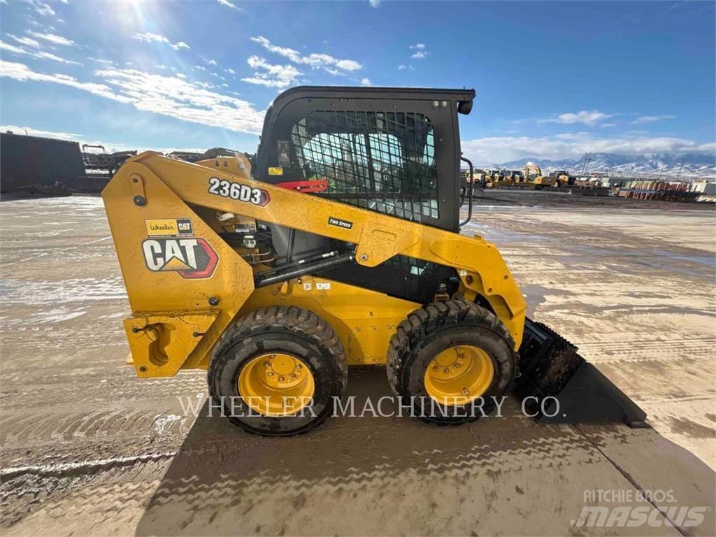 CAT 236D3 C3H2 滑移装载机