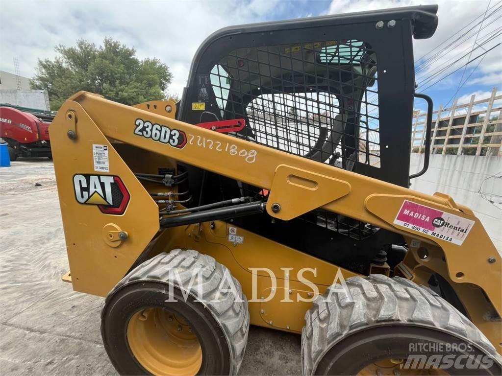 CAT 236D3LRC 滑移装载机