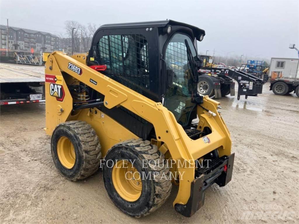 CAT 236D3STD2C 滑移装载机