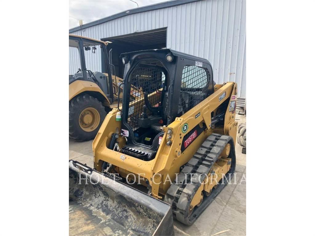 CAT 239 滑移装载机