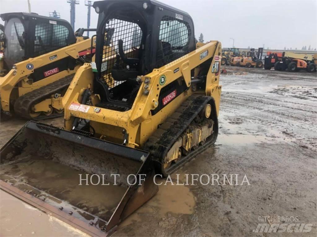 CAT 239 滑移装载机