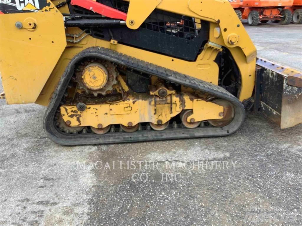 CAT 239D 履带式装载机