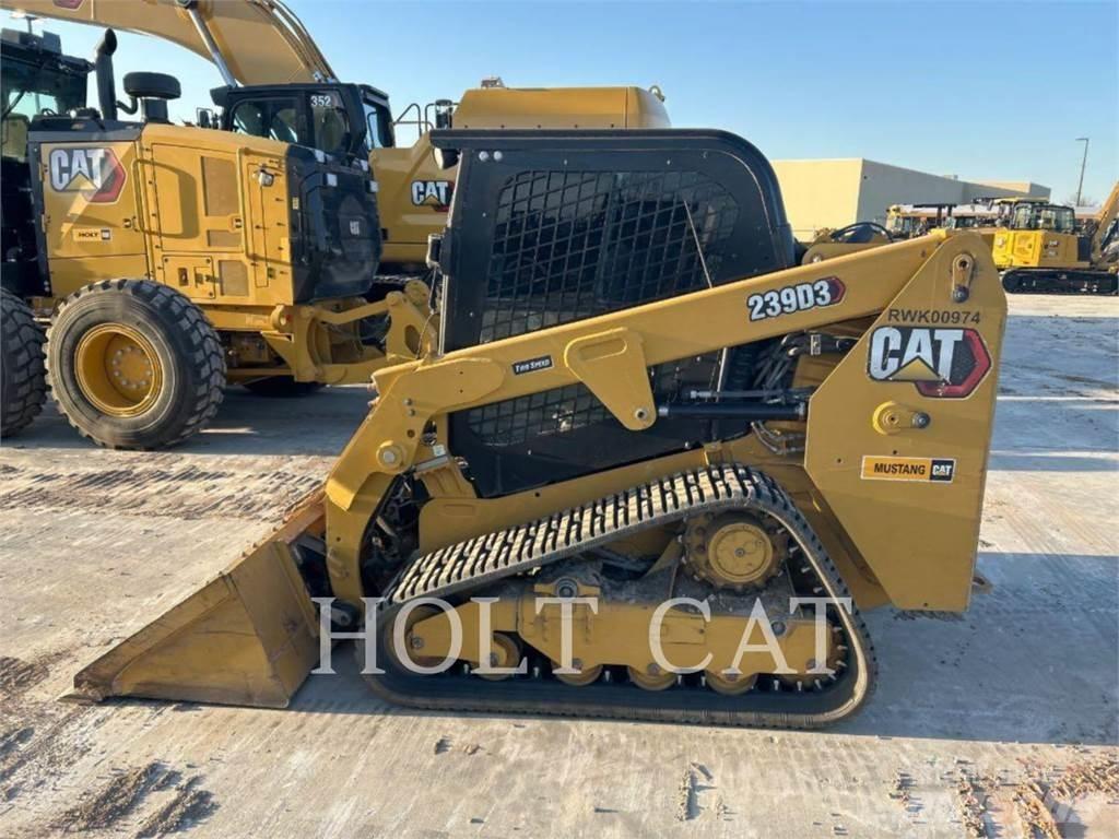 CAT 239D 滑移装载机