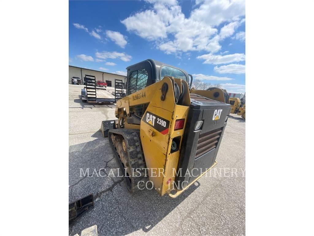 CAT 239D 履带式装载机