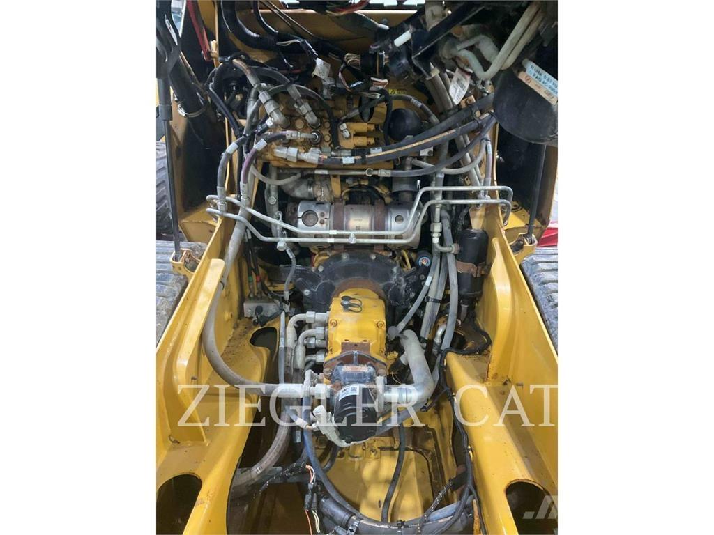 CAT 239D 履带式装载机