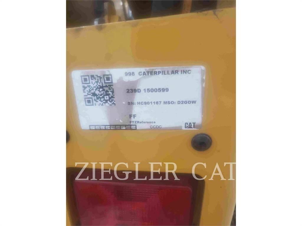 CAT 239D3 履带式装载机