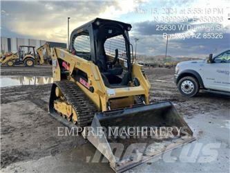CAT 239D3 滑移装载机