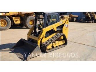 CAT 239D3 滑移装载机