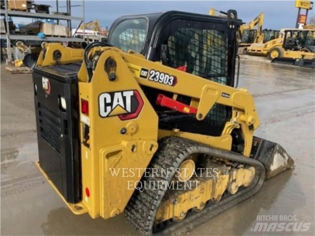 CAT 239D3 滑移装载机