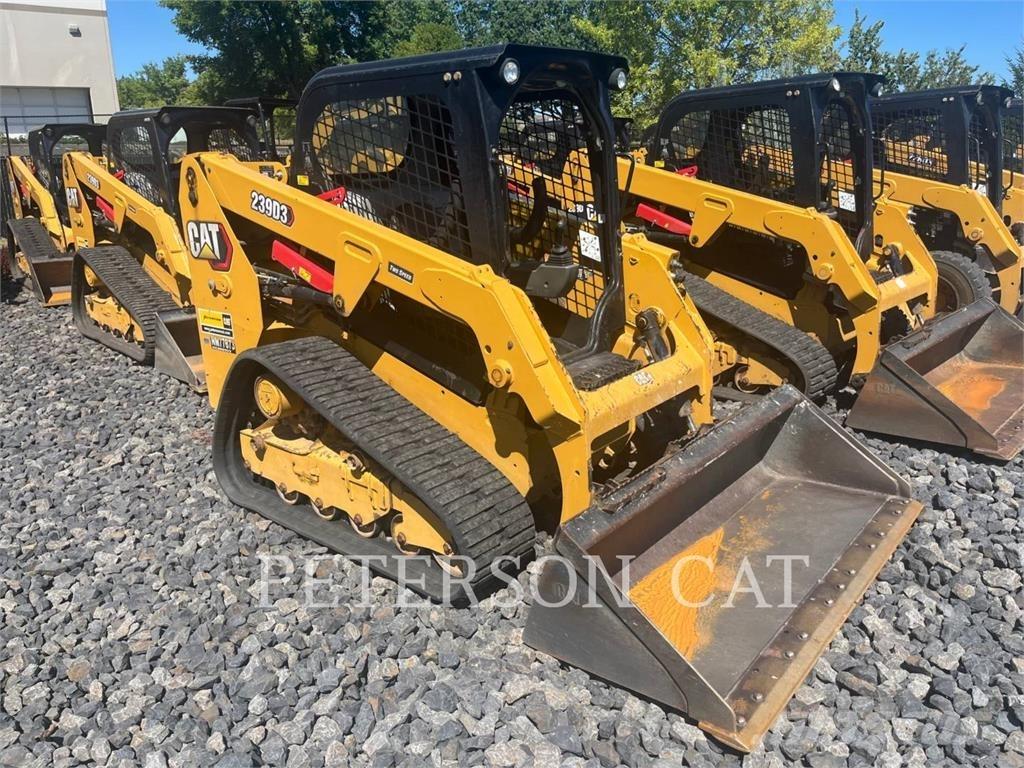 CAT 239D3 滑移装载机