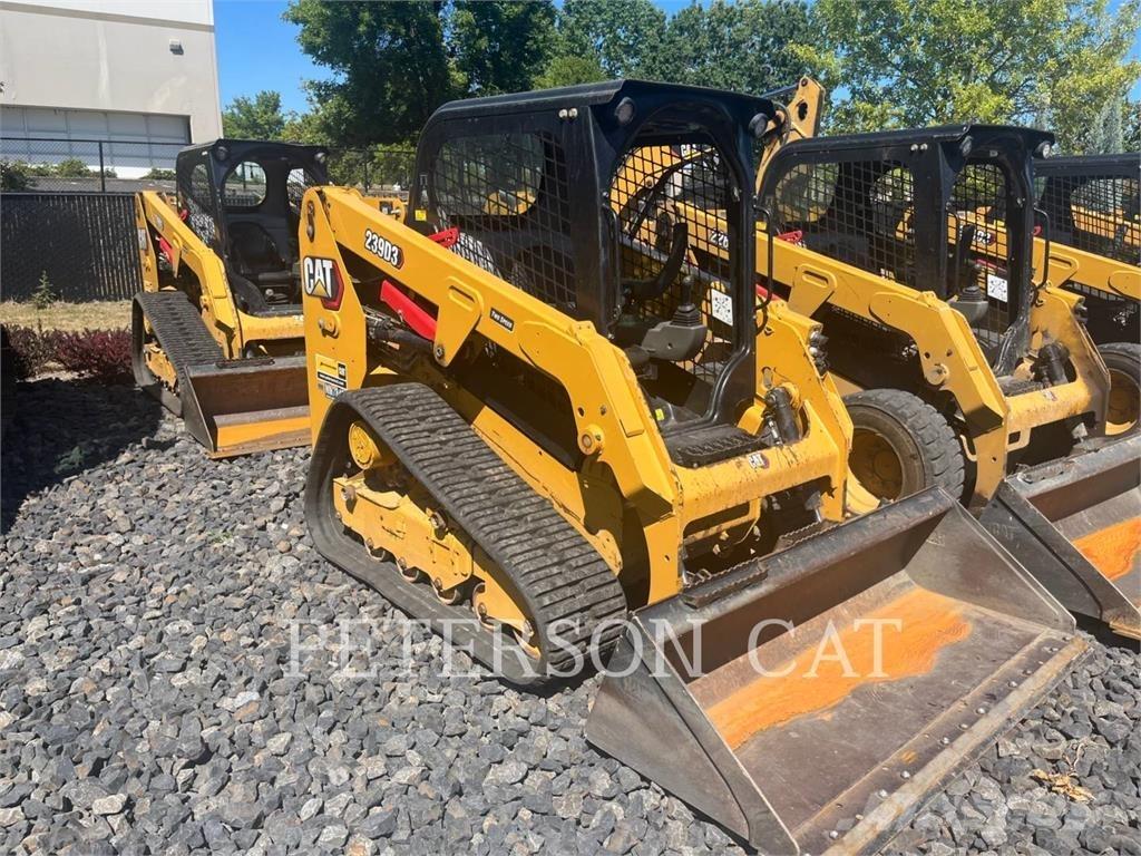 CAT 239D3 滑移装载机