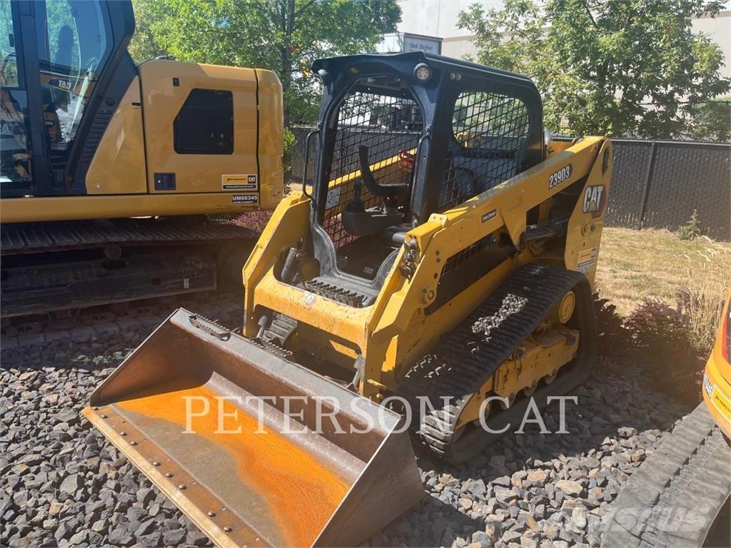 CAT 239D3 滑移装载机