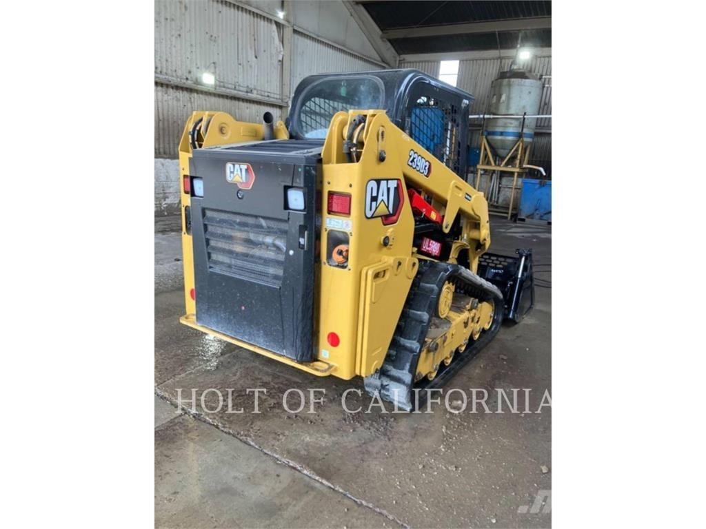 CAT 239D3 滑移装载机