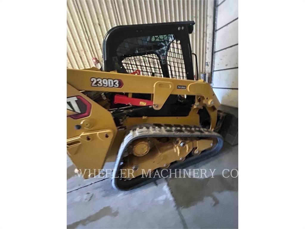 CAT 239D3 C1H2 履带式装载机