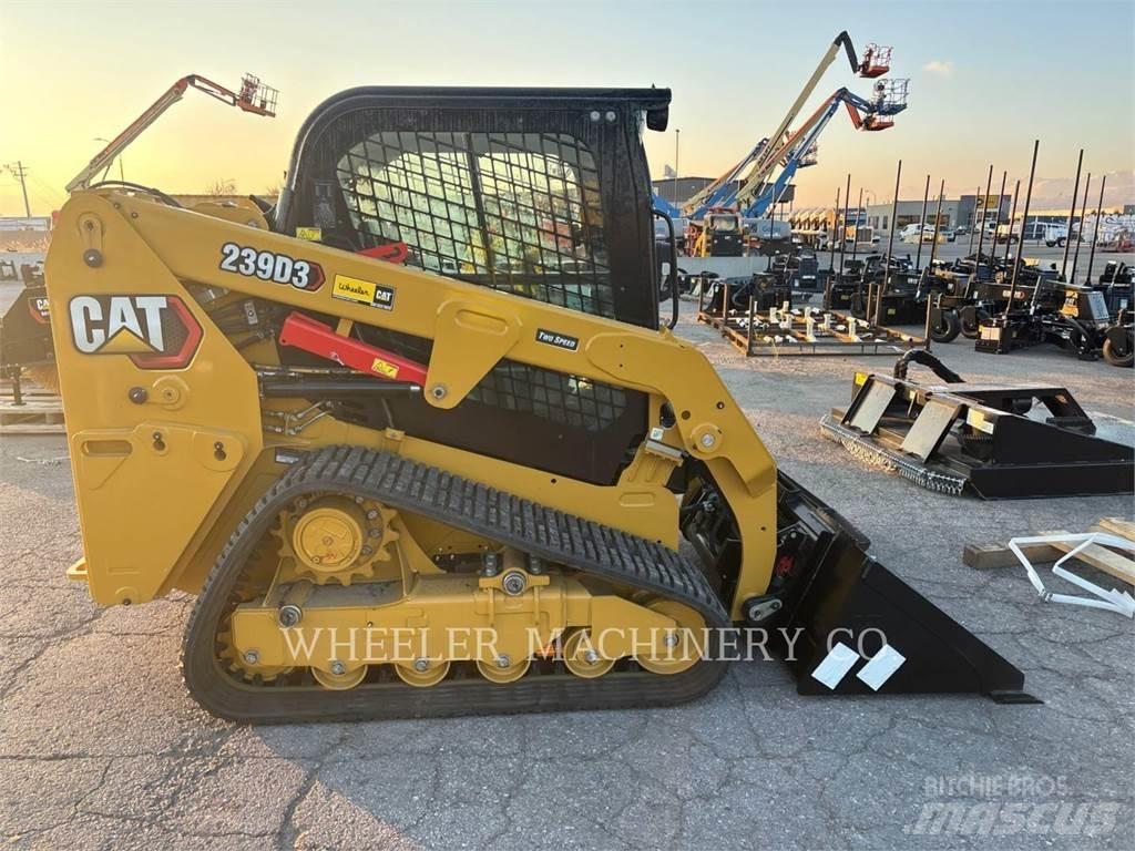 CAT 239D3 C3H2 履带式装载机