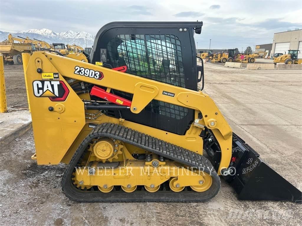 CAT 239D3 C3H2 履带式装载机
