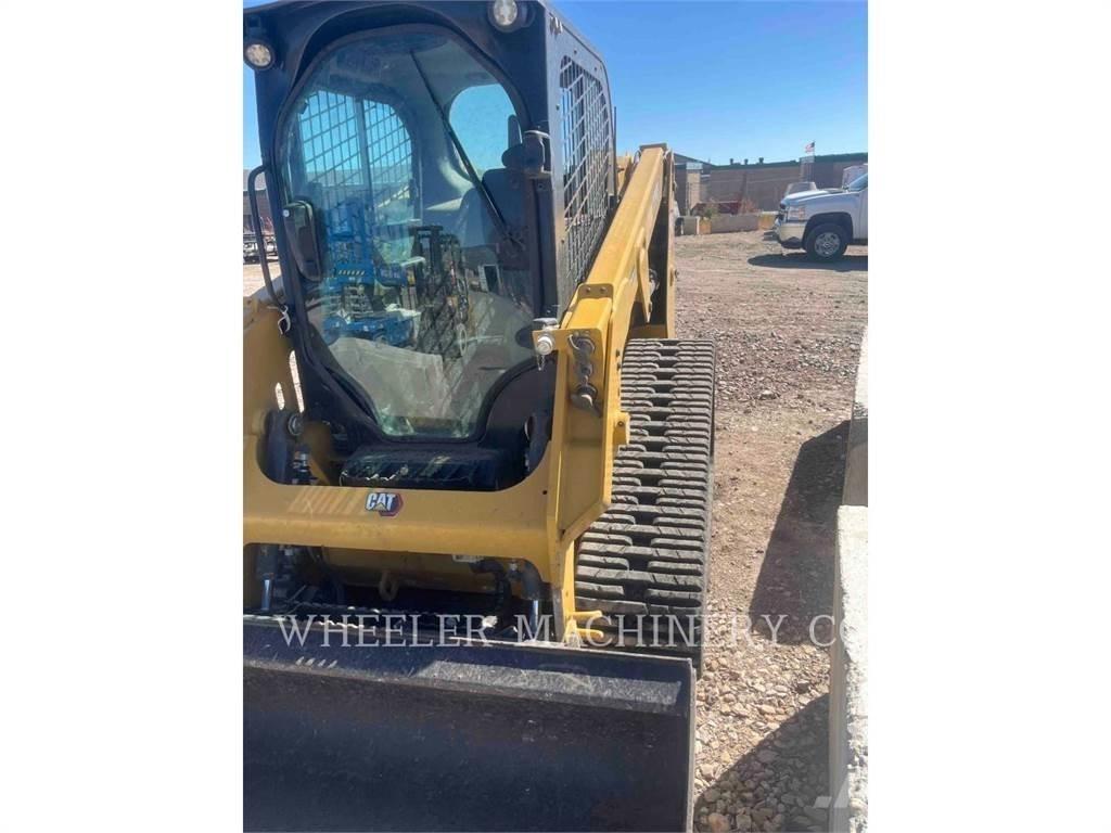 CAT 239D3 C3H2 履带式装载机