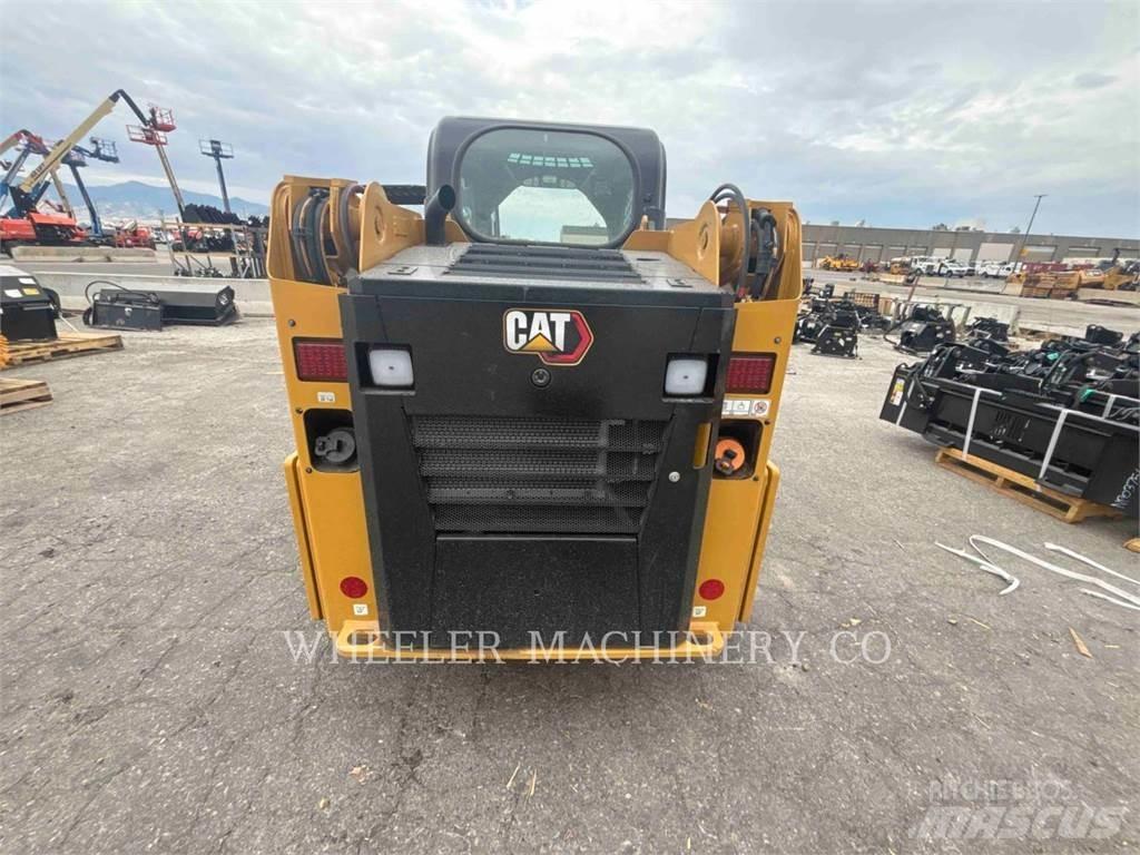 CAT 239D3 C3H2 履带式装载机