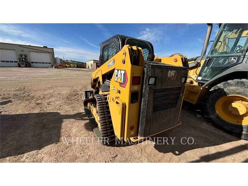 CAT 239D3 C3H2 履带式装载机