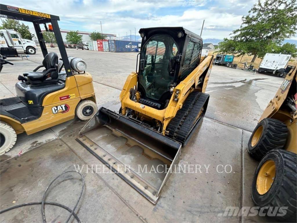 CAT 239D3 C3H2 履带式装载机