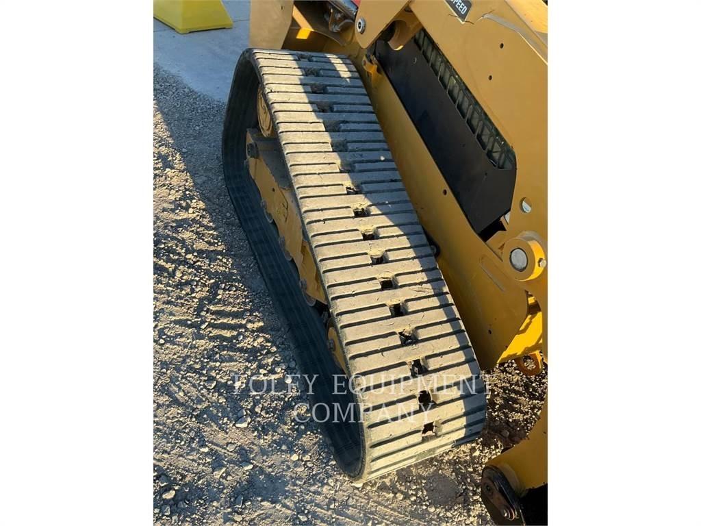 CAT 239D3STD2C 滑移装载机