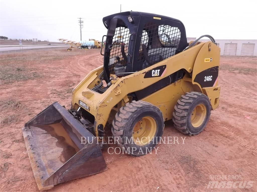 CAT 246C 滑移装载机