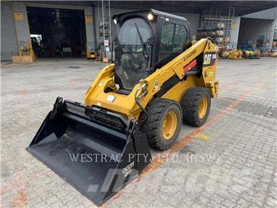 CAT 246D 滑移装载机