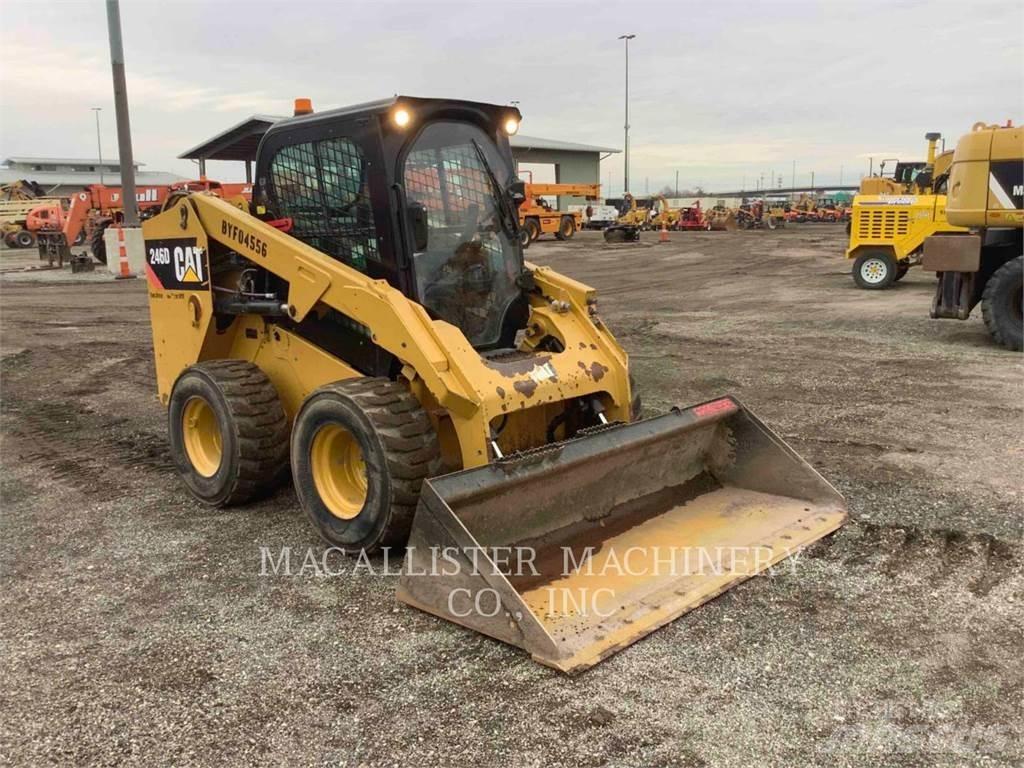 CAT 246D 滑移装载机