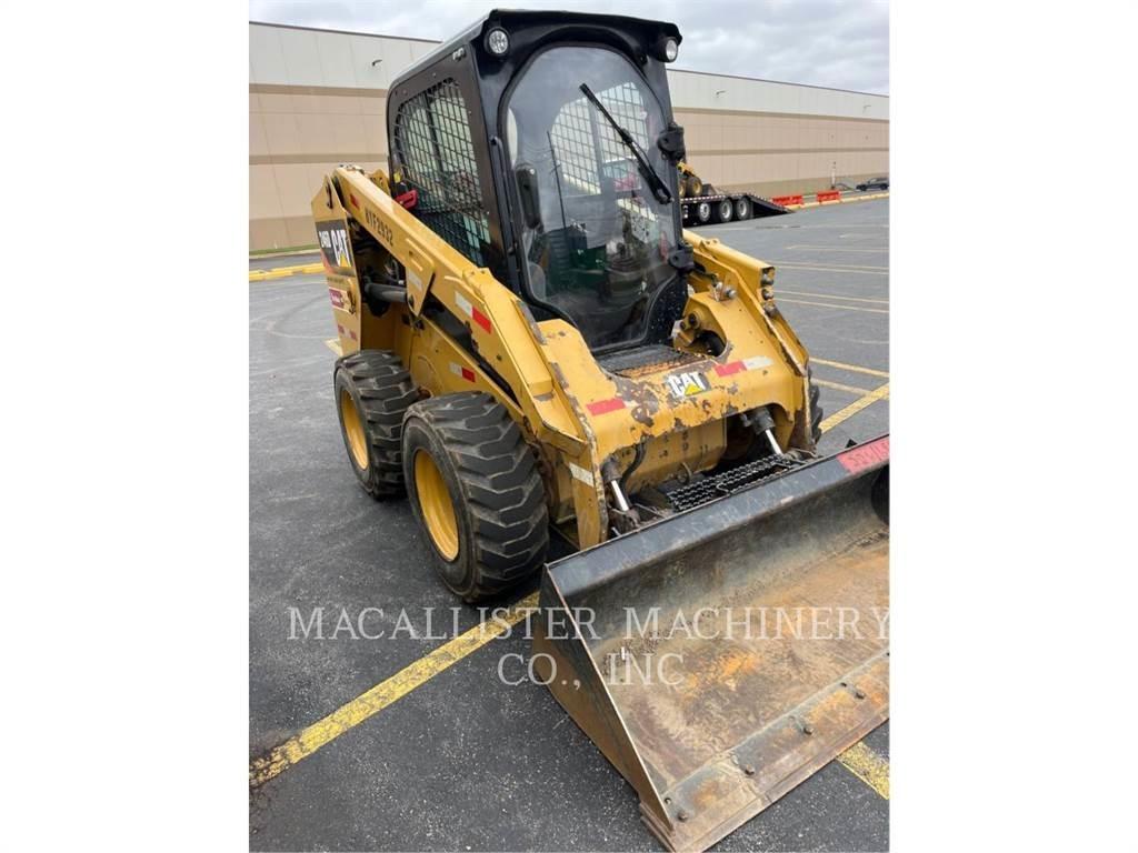 CAT 246D 滑移装载机