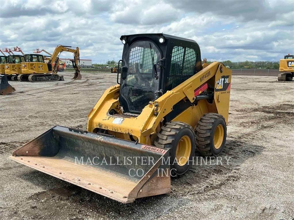 CAT 246D 滑移装载机