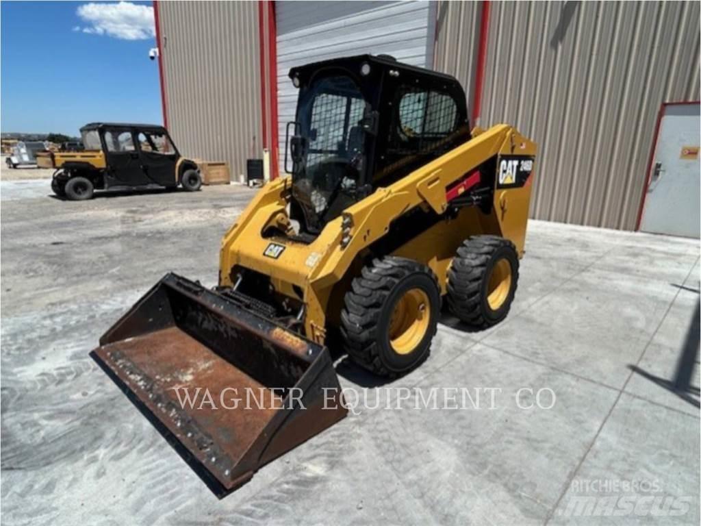 CAT 246D 滑移装载机