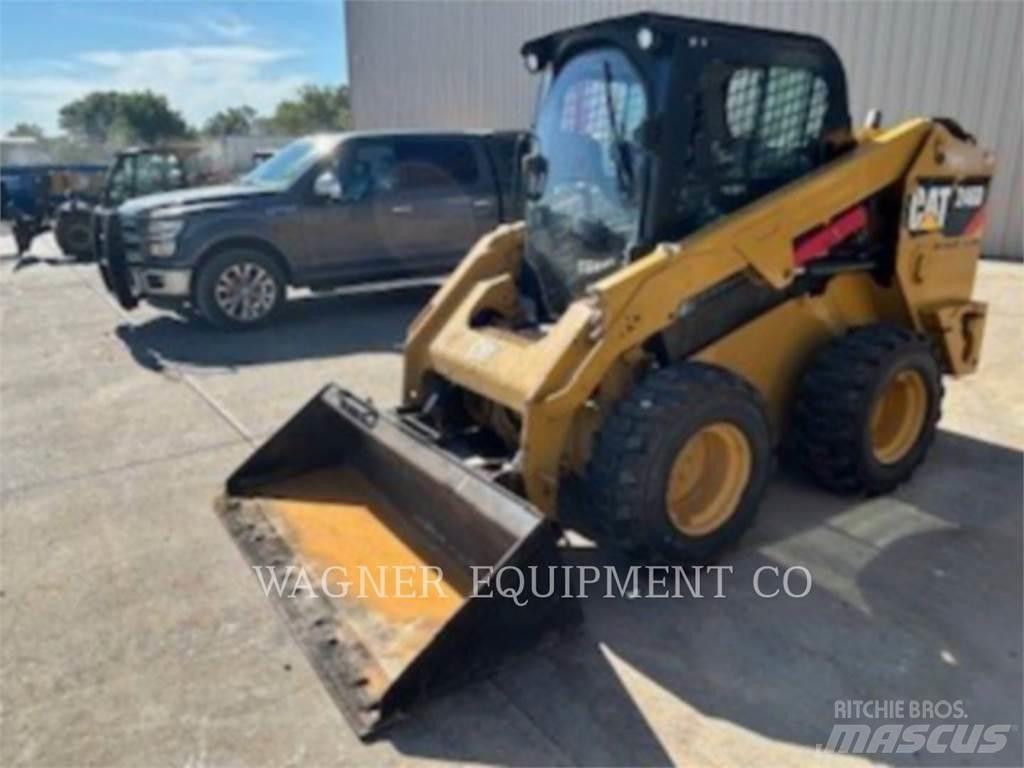CAT 246D 滑移装载机