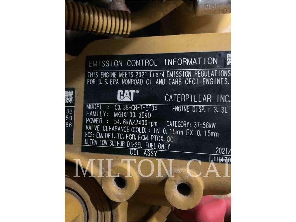 CAT 246D 3 滑移装载机