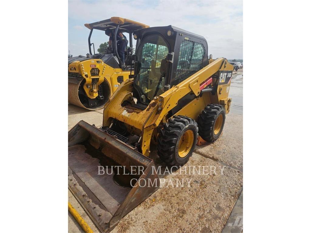 CAT 246D C3H2 滑移装载机