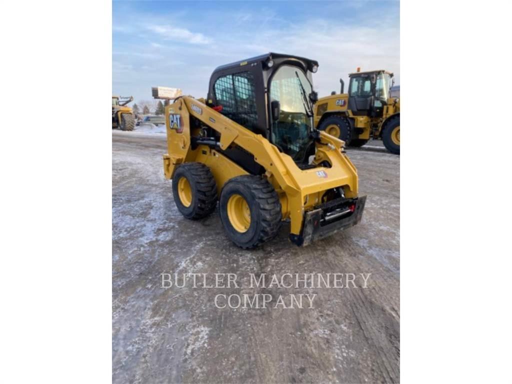 CAT 246D3 滑移装载机