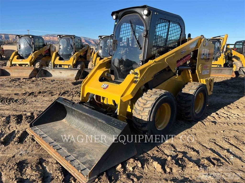 CAT 246D3 滑移装载机